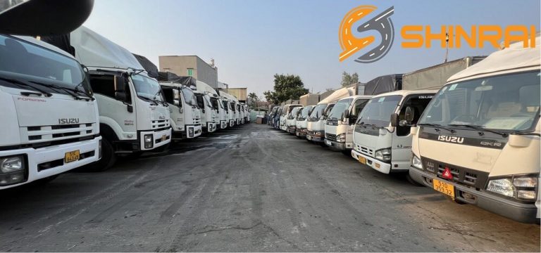 Xe Tải Vận Chuyển Hàng